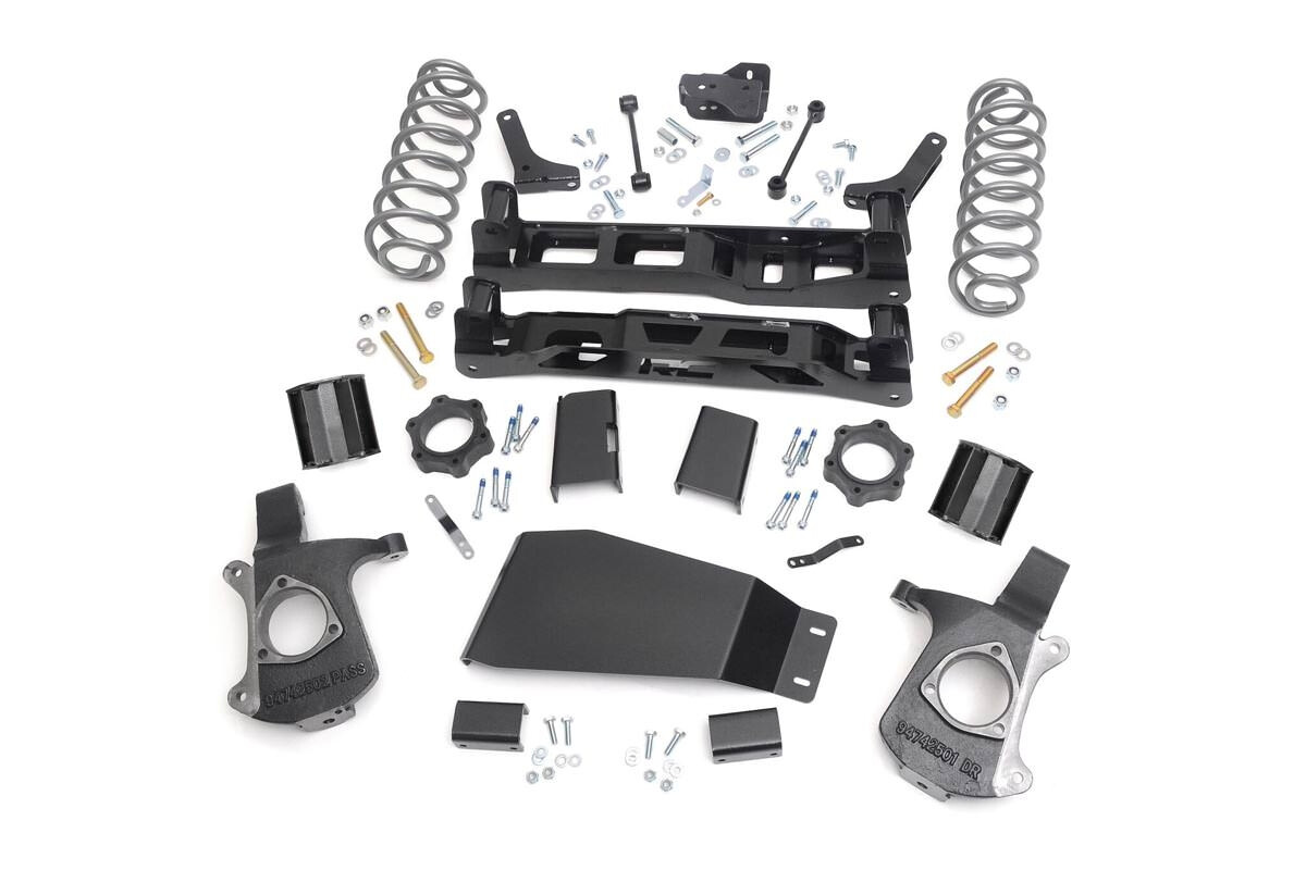 Rough Country 5" GMC Suspension Lift Kit For (07-14 TAHOE/YUKON)