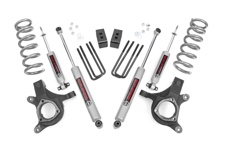Rough Country 4.5 Inch GMC Suspension Lift Kit For (99-06 1500 PU 2wd)