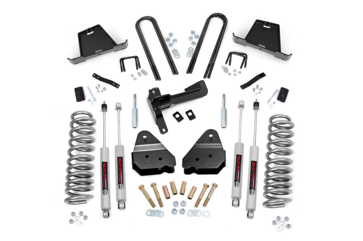 Rough Country 4.5" Ford Suspension Lift Kit For (05-07 F-250/350 4WD)