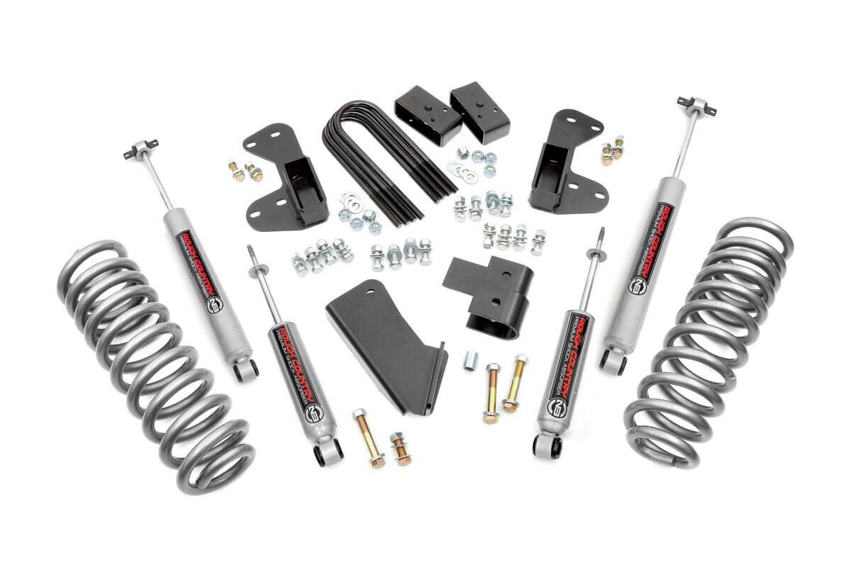 Rough Country 2.5" Ford Suspension Lift Kit (80-96 F-150 4WD) With Lift Blocks