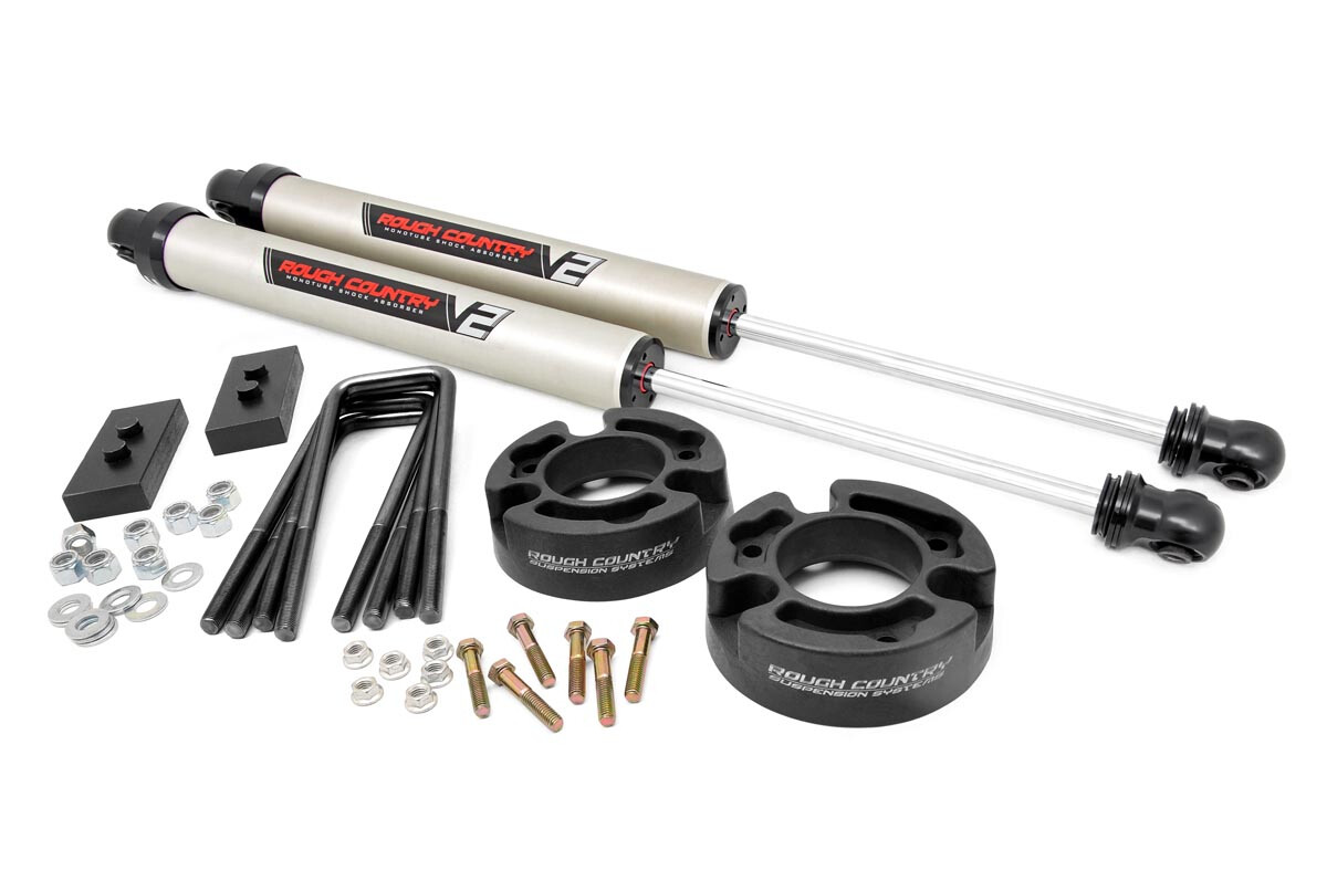 Rough Country 2.5" Ford Leveling Lift Kit (04-08 F-150 2/4WD) With V2 Monotube Shocks