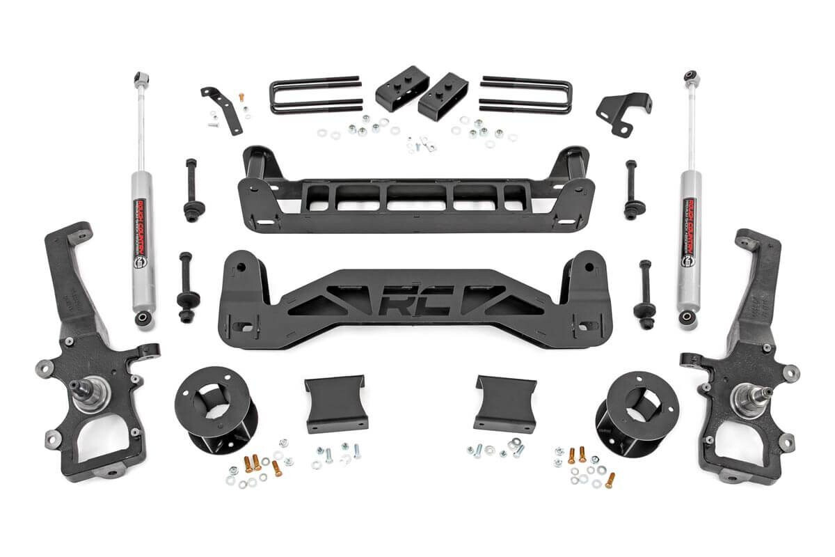Rough Country 4" Ford Suspension Lift Kit (04-08 F-150 2WD)