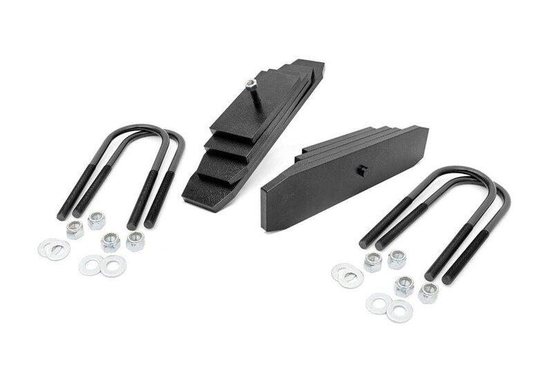 Rough Country 2" Ford Leveling Lift Kit (00-05 Excursion 4WD)