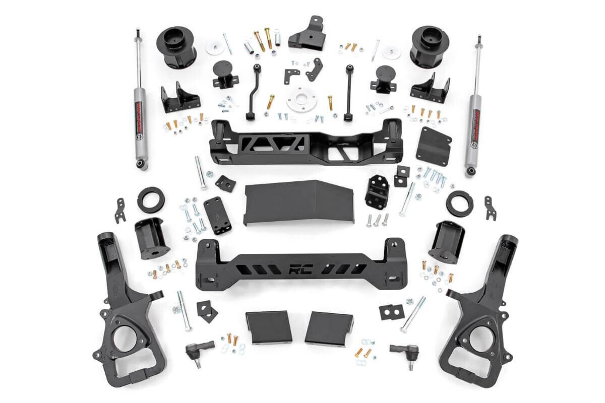 Rough Country 6" Ram Suspension Lift Kit (19-24) Ram 1500 4WD) With Struts Spacers