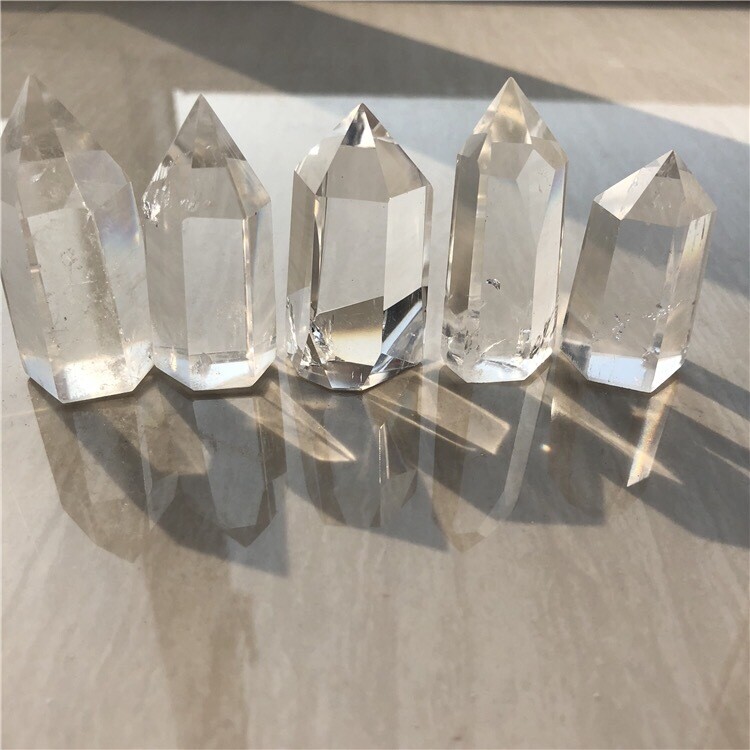 Natural Crystal Points (Clear Quartz)