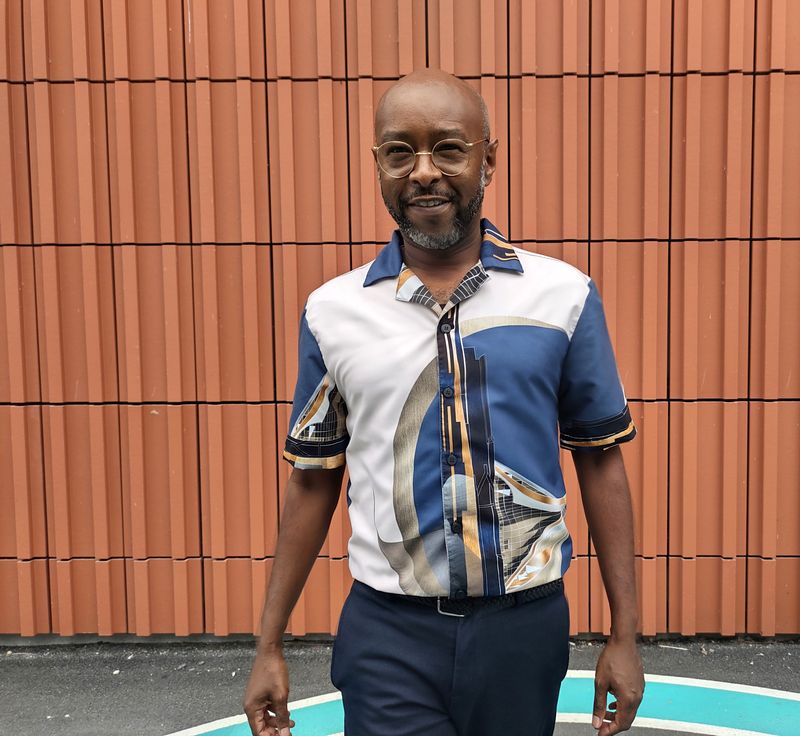 Dubai Creek Golf &amp; Yacht Club, unisex button shirt. Make sure when ordering this shirt 2 sizes smaller than normal as it is oversized.