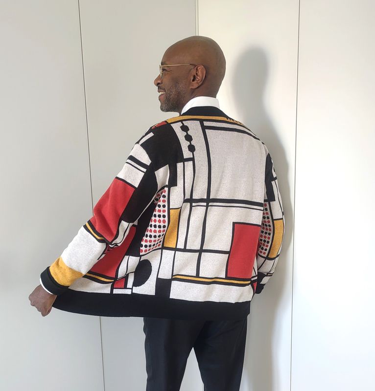 Pop arty, knitted cardigan