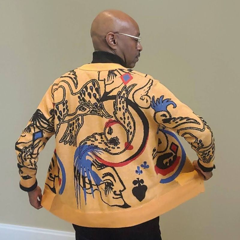 Safran tatoo, knitted cardigan