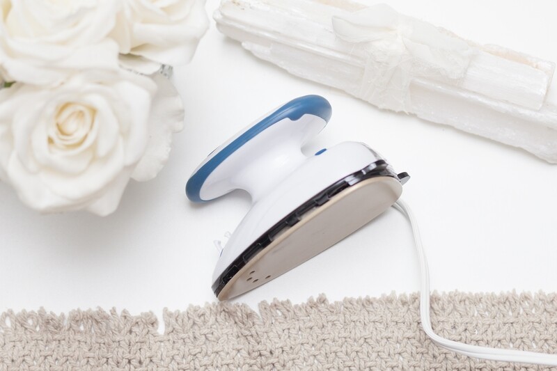 MIGHTY STEAM IRON | Dritz