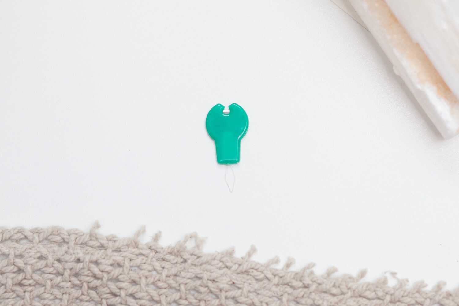 NEEDLE THREADER / CUTTER | Dritz