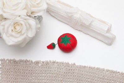 TOMATO PIN CUSHION (SMALL) | Dritz