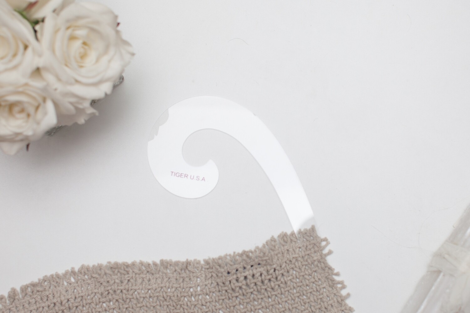 FRENCH CURVE RULER 9&quot;