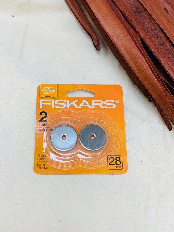 ROTARY BLADE 28 MM 2 PACK | Fiskars