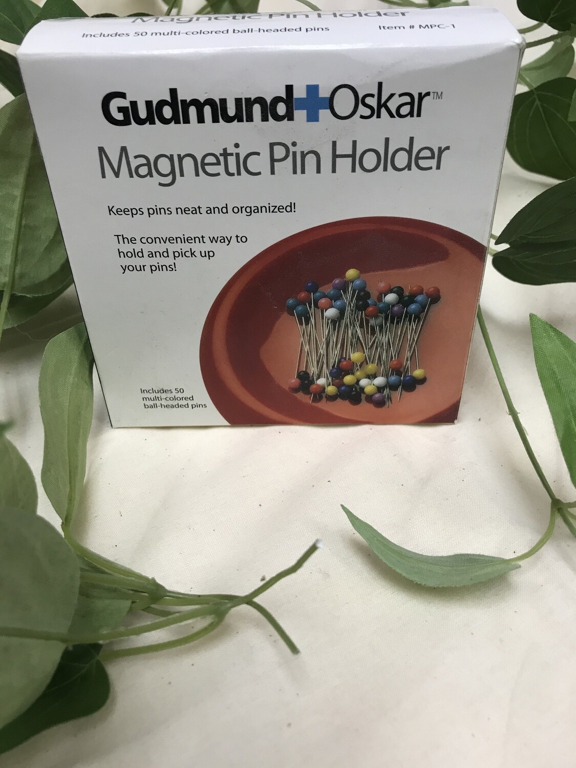 MAGNETIC PIN HOLDER | Gudmund Oskar