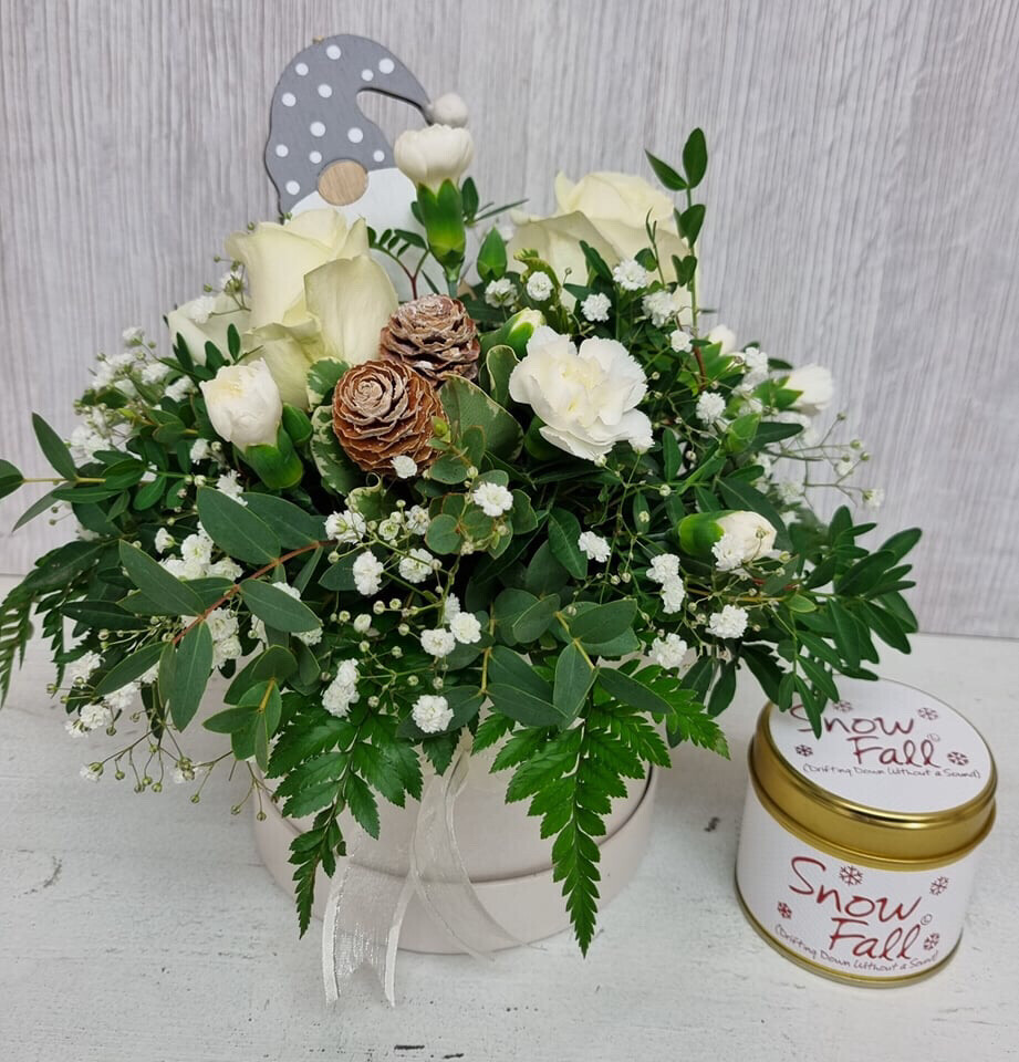 Gnome Hatbox And Candle