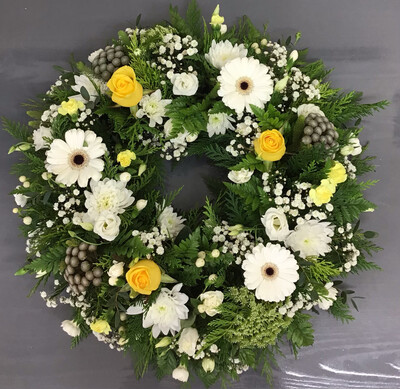 White And Lemon Grouped Wreath 