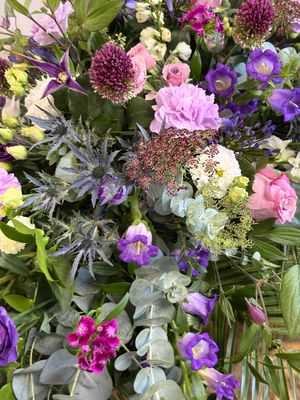 Mauve Deluxe Coffin Spray