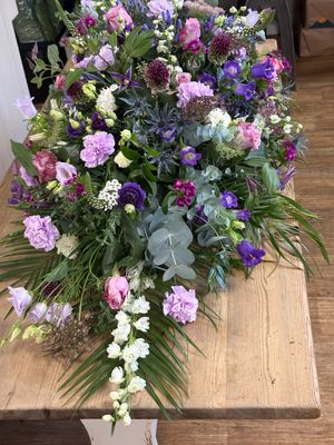 Mauve Deluxe Coffin Spray