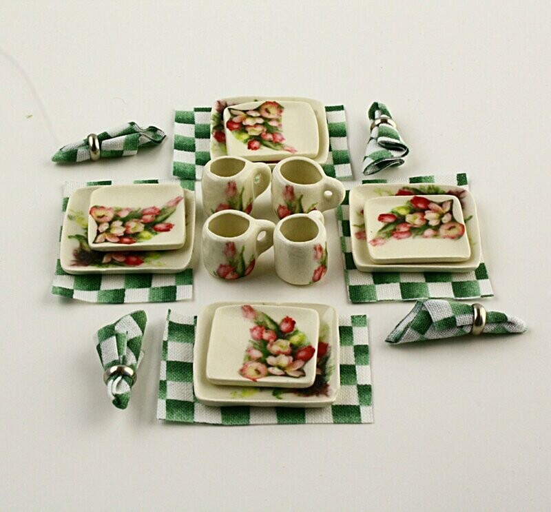 Floral Square  Snack Set of 4 -