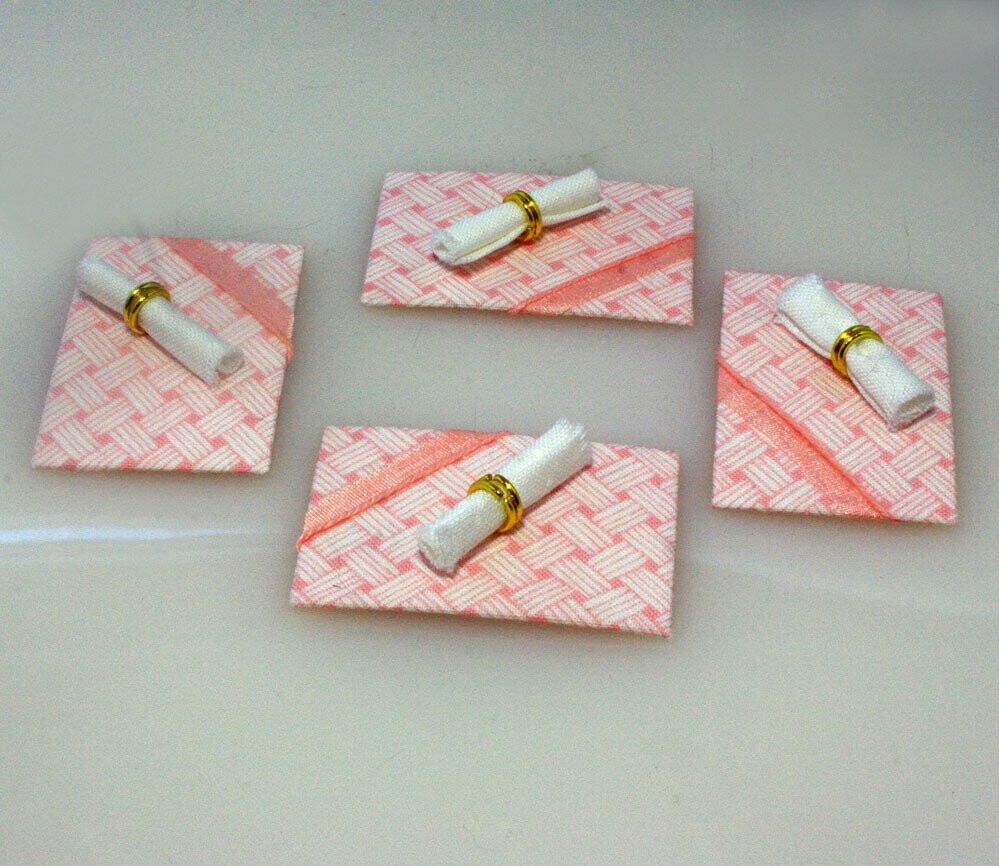 Pink Place Mat Set