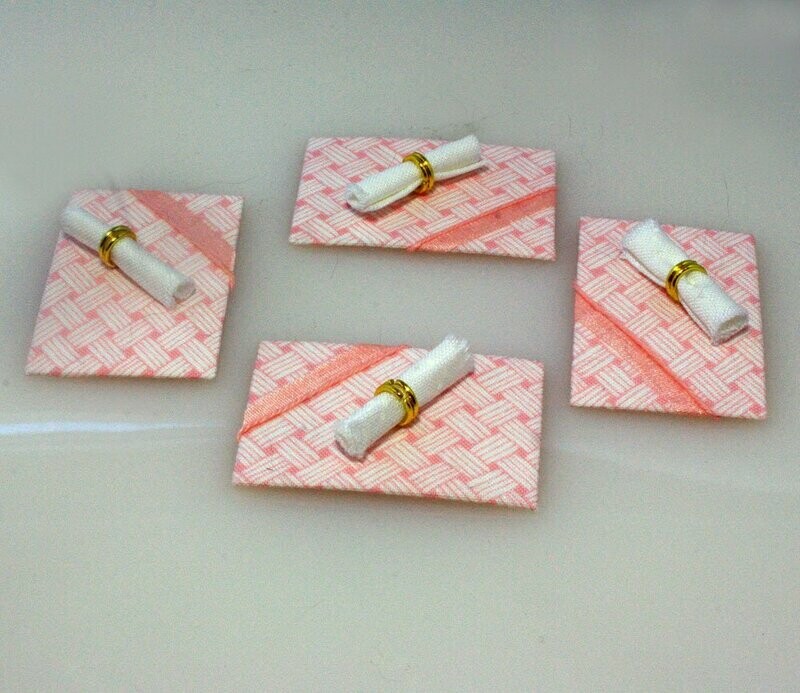 Pink Place Mat Set