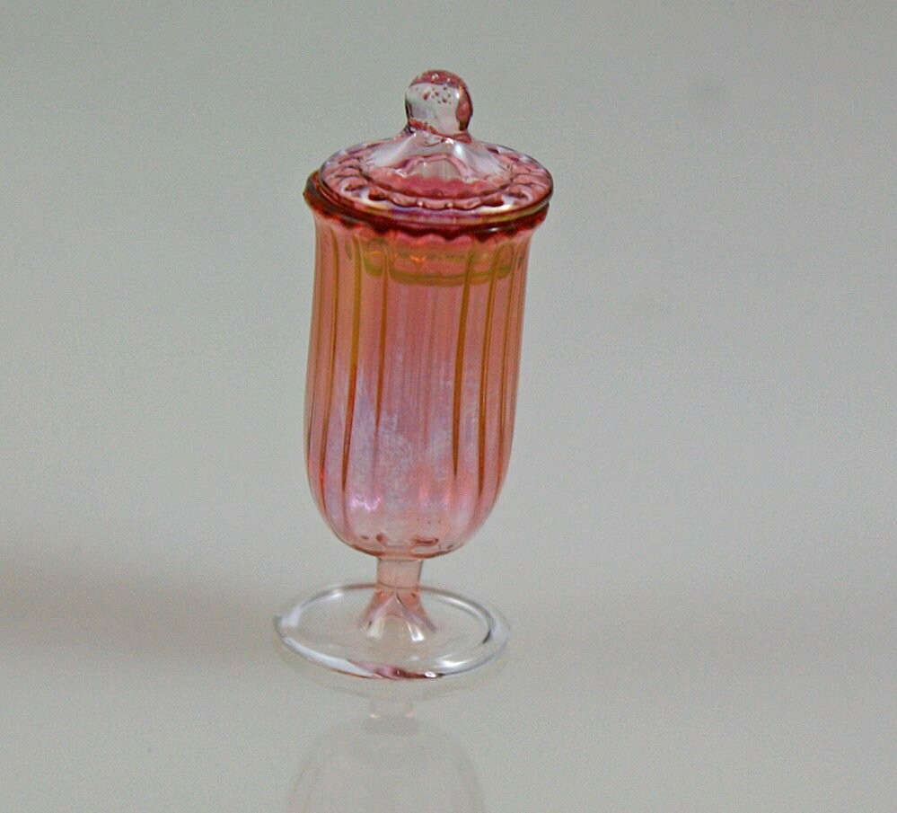 Ribbed Jar (Cranberry)