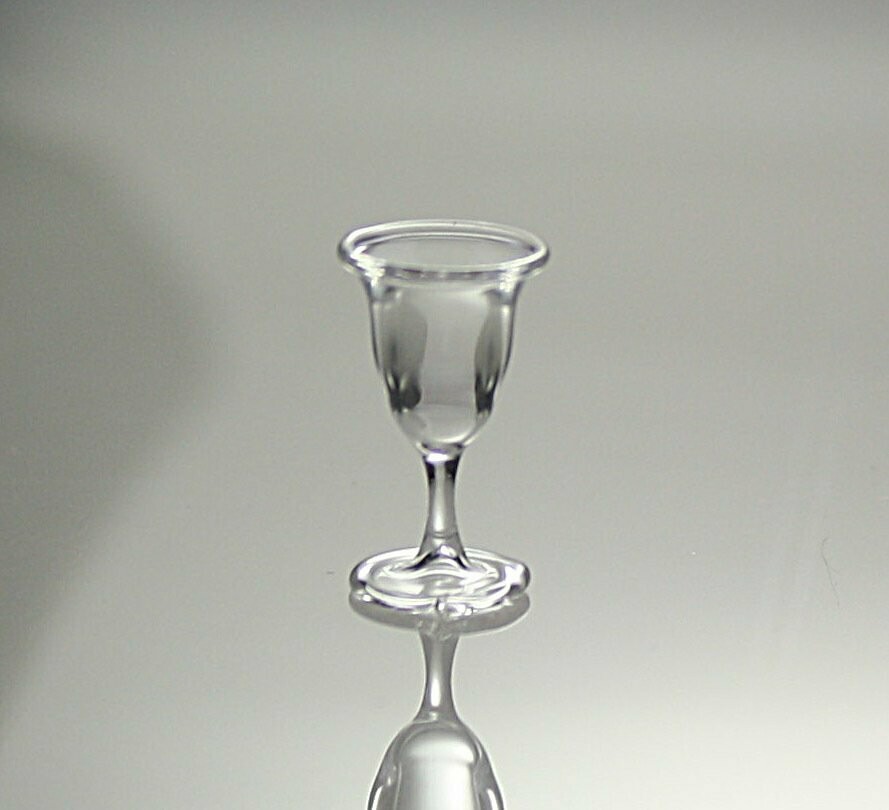 Wine Glass (Clear Glass)