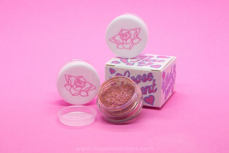 Loose Eyeshadow Pigment - Sour Cherry Loose Eyeshadow Pigment - Sour Cherry