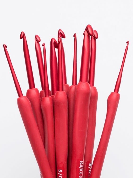Крючок для вязания с ручкой "ETIMO Red"