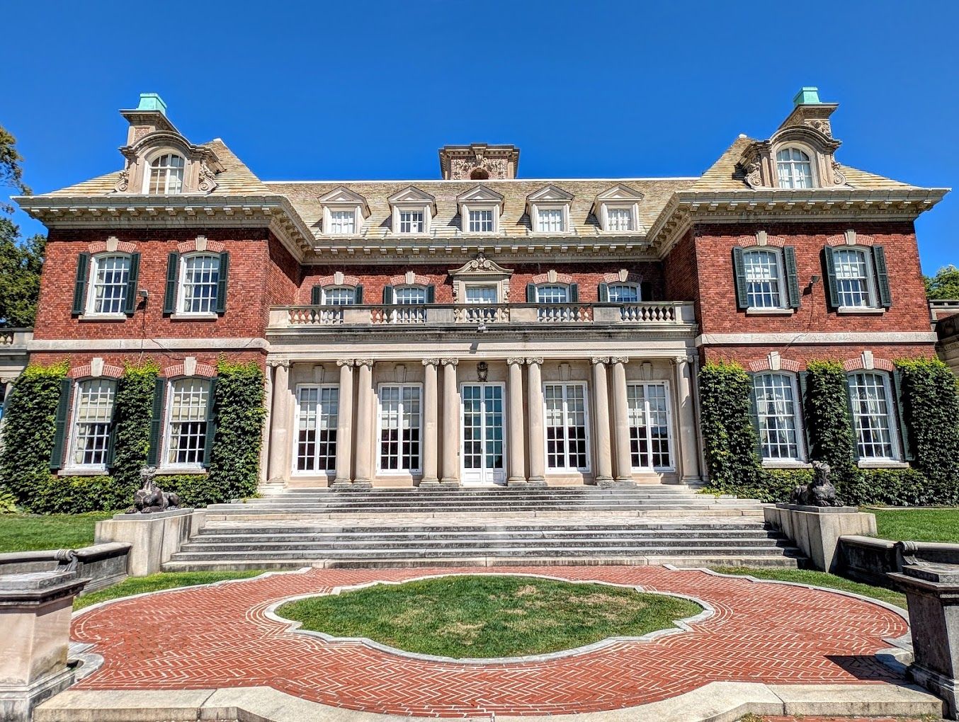 Old Westbury Gardens - 4 admission tickets - Raffle Ticket