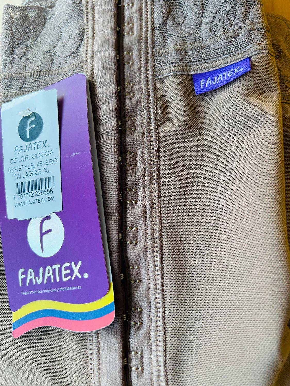 Faja 481 ERC | Diseño strapless con broche frontal