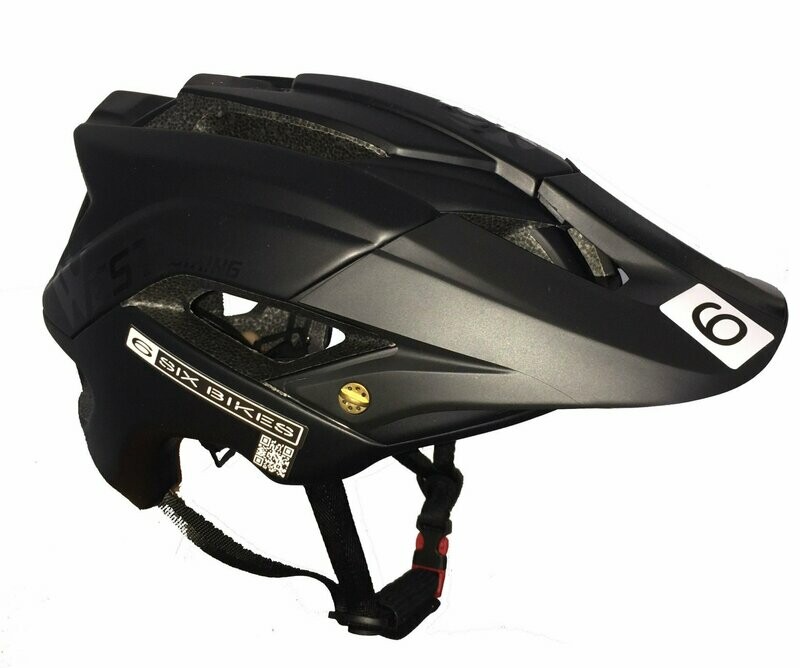 Casco TOTAL SIX