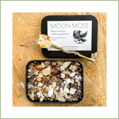 MOON·MOSS Ritual Resins