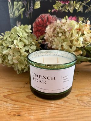 FRENCH PEAR Scented Candle