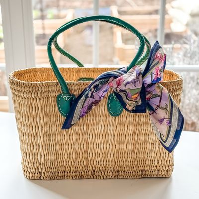 CLASSIC MARKET BASKET with Green Leather Handles (Large)