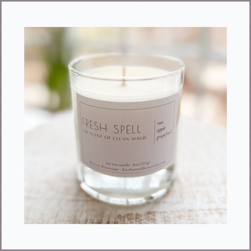 FRESH SPELL Scented Candle