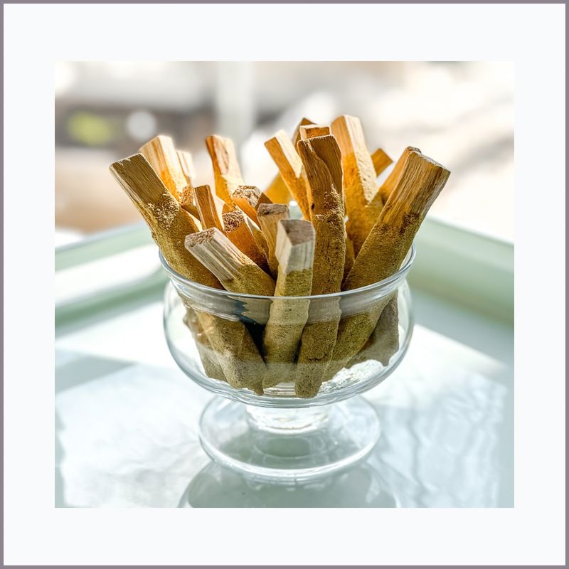PALO SANTO + FRANKINCENSE Incense Sticks