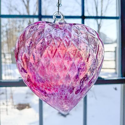GLASS FRIENDSHIP HEART Pink Iridized (XL)