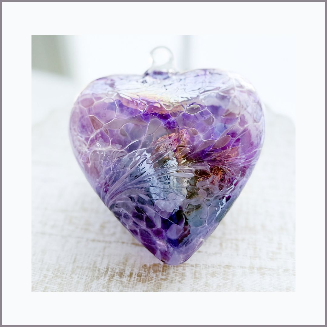 GLASS FRIENDSHIP HEART Violet + Lavender Irididescent