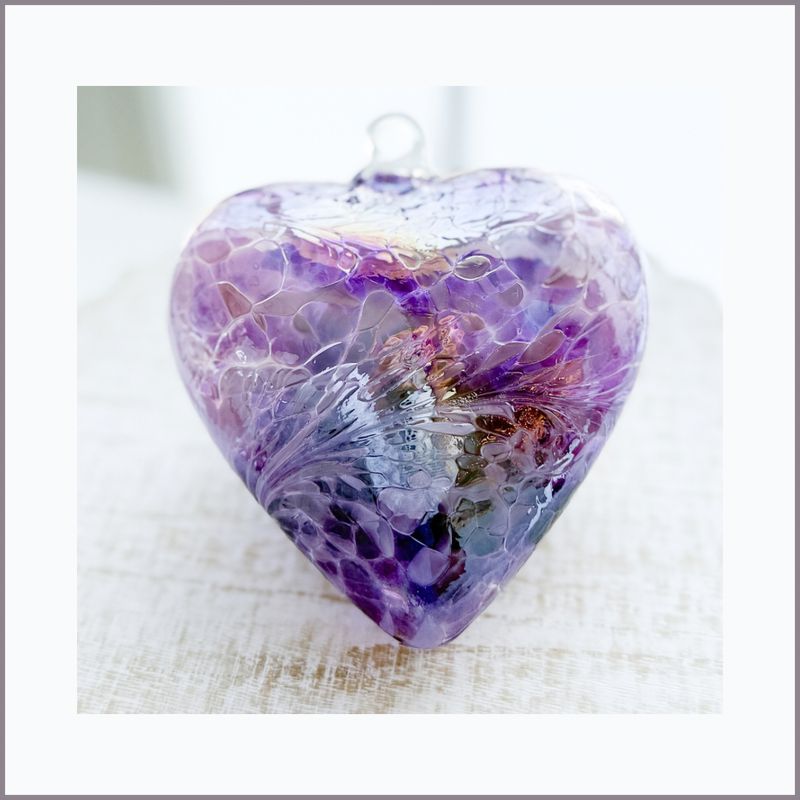 GLASS FRIENDSHIP HEART Violet + Lavender Irididescent