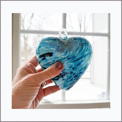 GLASS FRIENDSHIP HEART Swirled Blues Irididescent