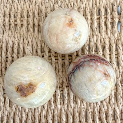 PALE PETRIFIED WOOD SPHERES