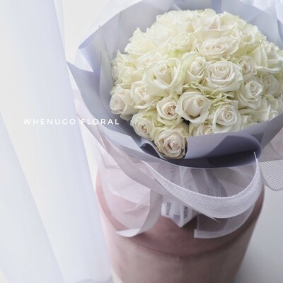 36 White Rose Bouquet