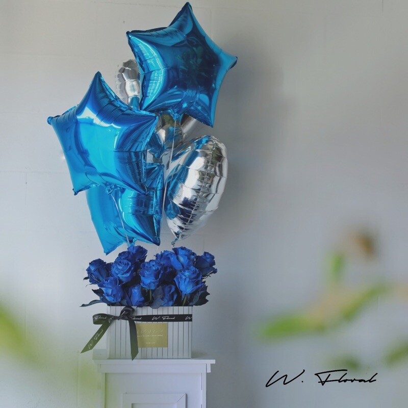 Pandora Hug Blue