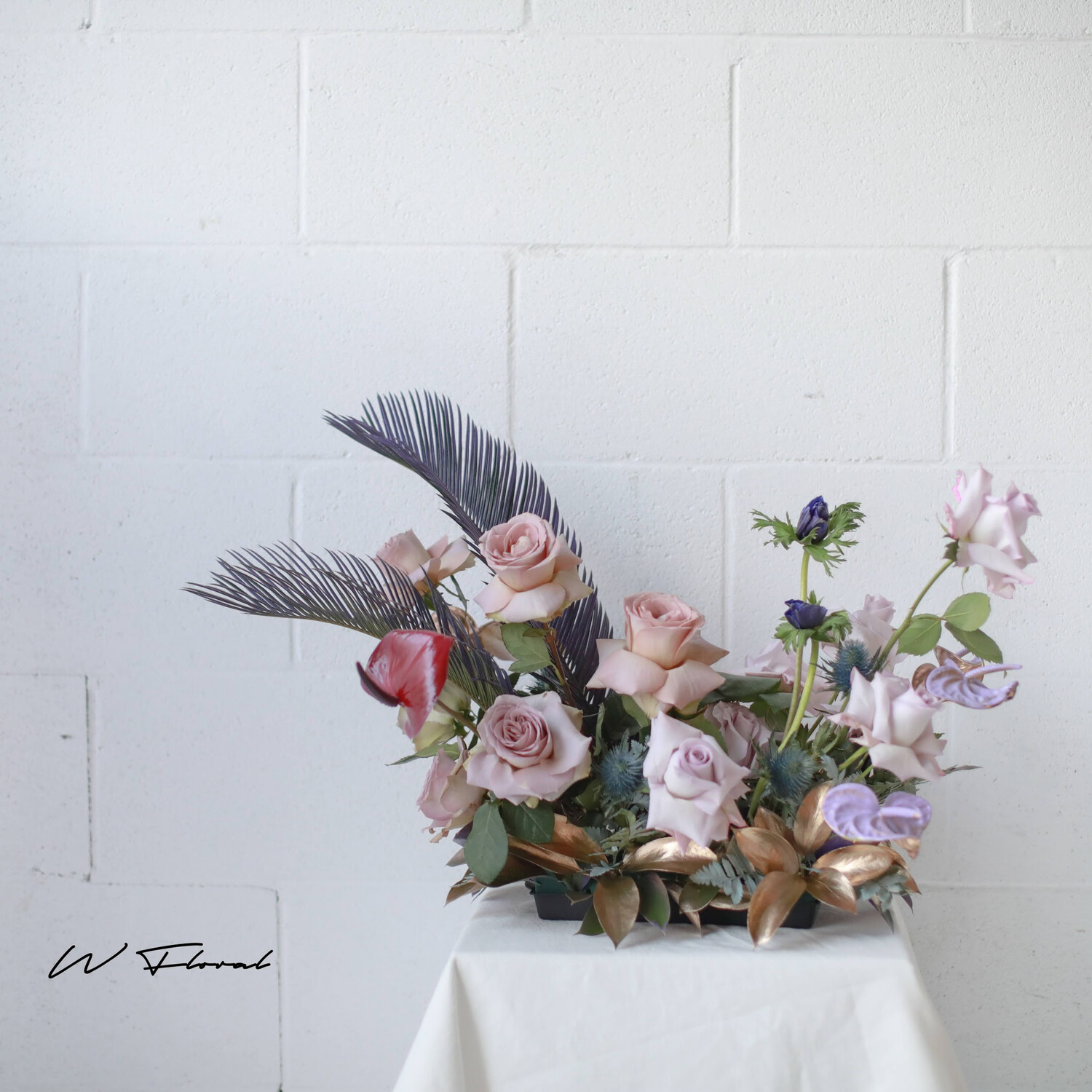 Designer Modern Centrepiece