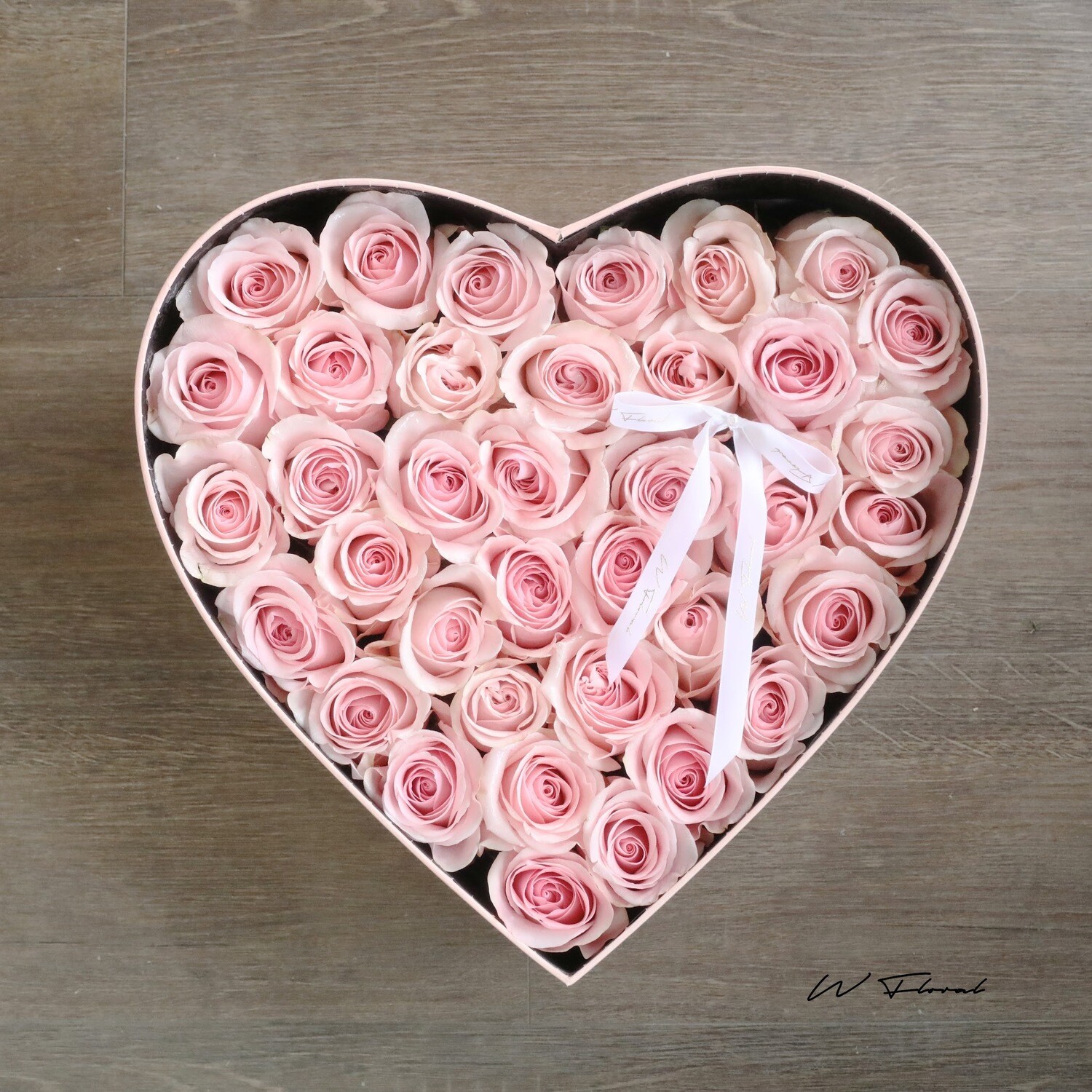 Big Heart Rose Box - Pink