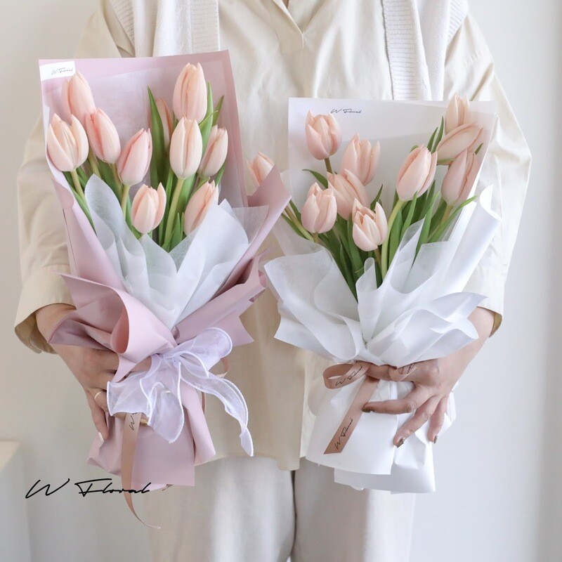 Peach Fizz - Holland Exclusive Peach Tulip Bouquet