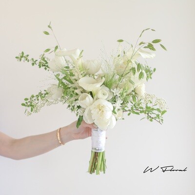 Flowy Whimsy Bridal Bouquet