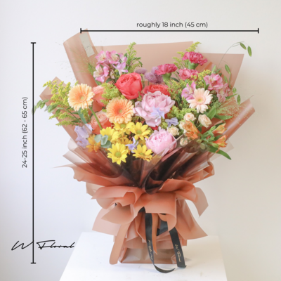 Large W Signature Bouquet