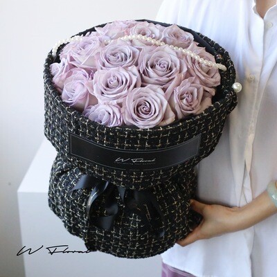 Chanel Pearl Lavender Rose Round Bouquet